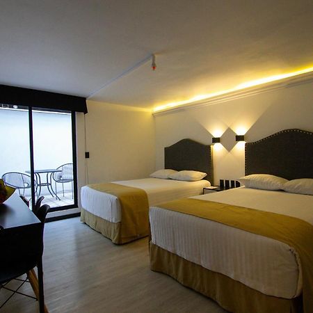 פואבלה Hotel Tamara מראה חיצוני תמונה