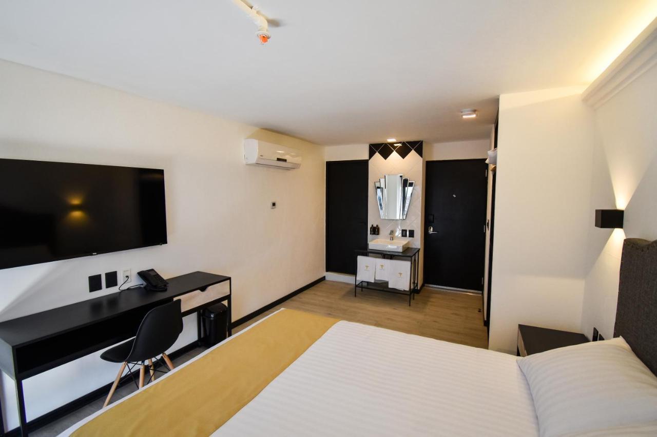 פואבלה Hotel Tamara מראה חיצוני תמונה