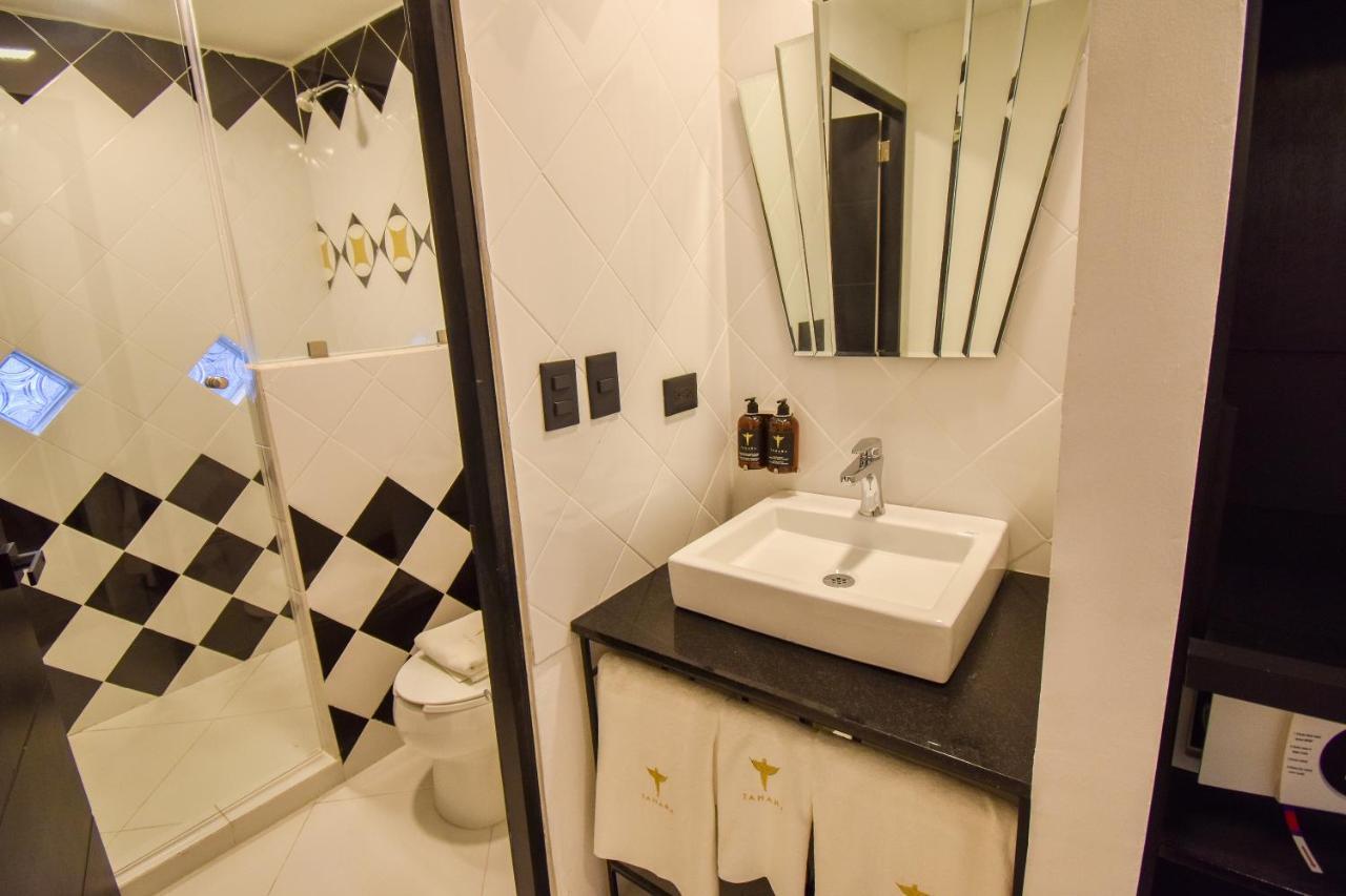 פואבלה Hotel Tamara מראה חיצוני תמונה