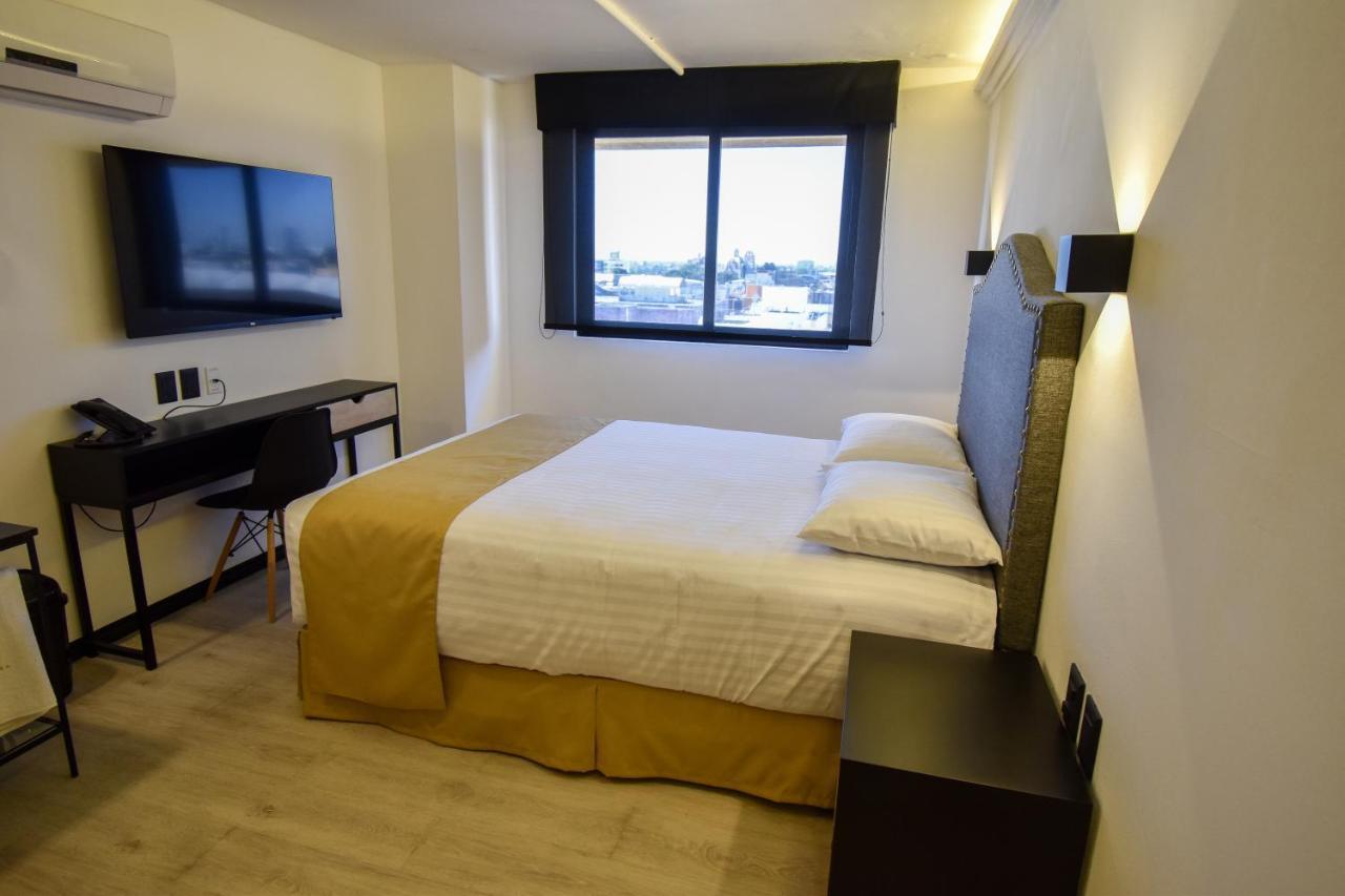 פואבלה Hotel Tamara מראה חיצוני תמונה